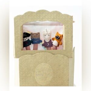 Hazel Village Finger Puppets Set
